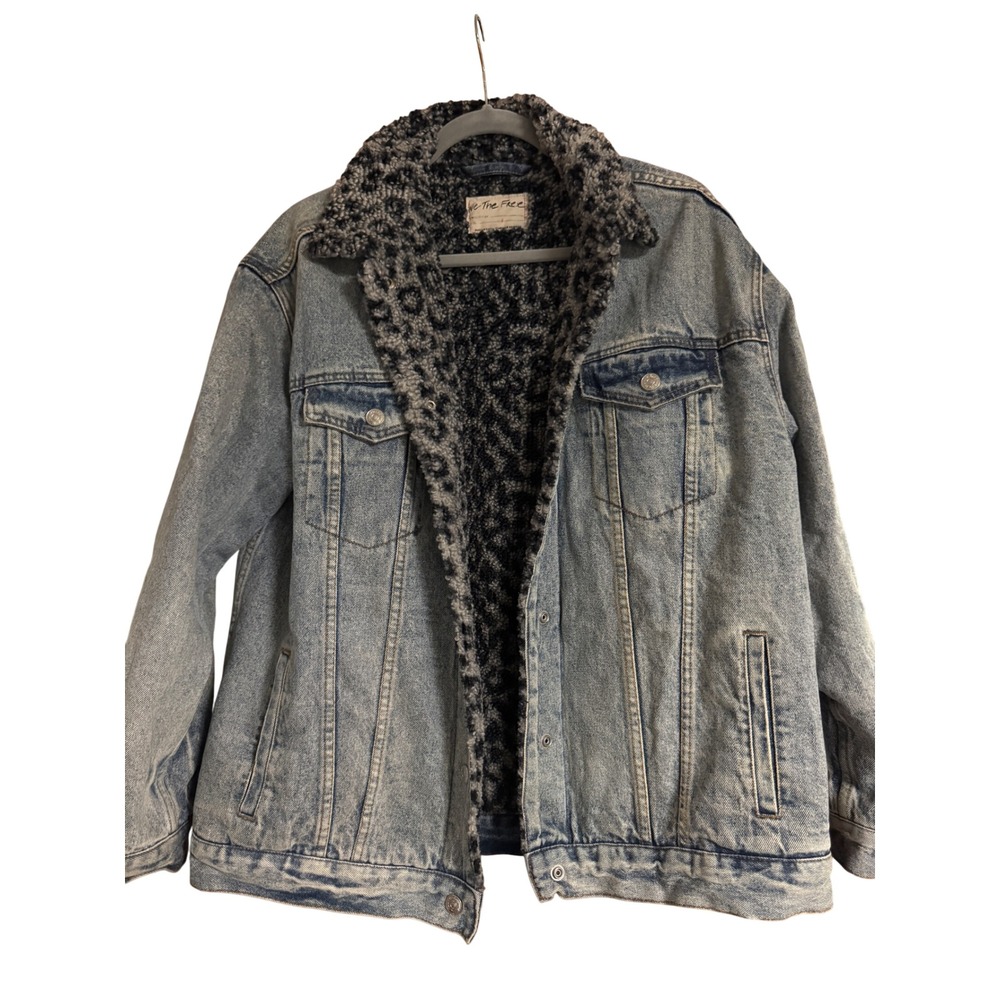Free People We The Free Leopard Faux Fur Lined Denim Trucker Jacket Light Wash S